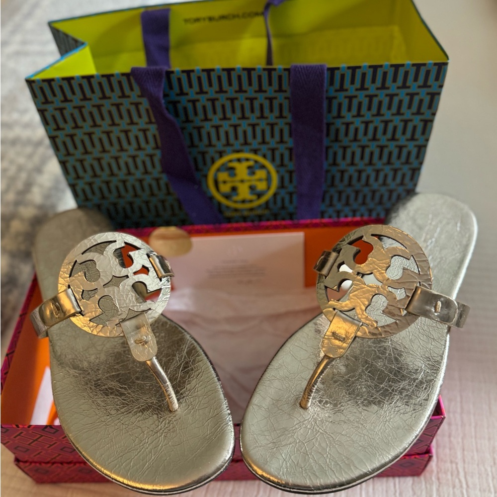 New with tags, box and TB bag. Tory Burch GOLD Women's Sandals  Never worn.